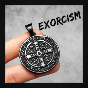 Collier homme acier - Medaille Saint-Benoit - Noir